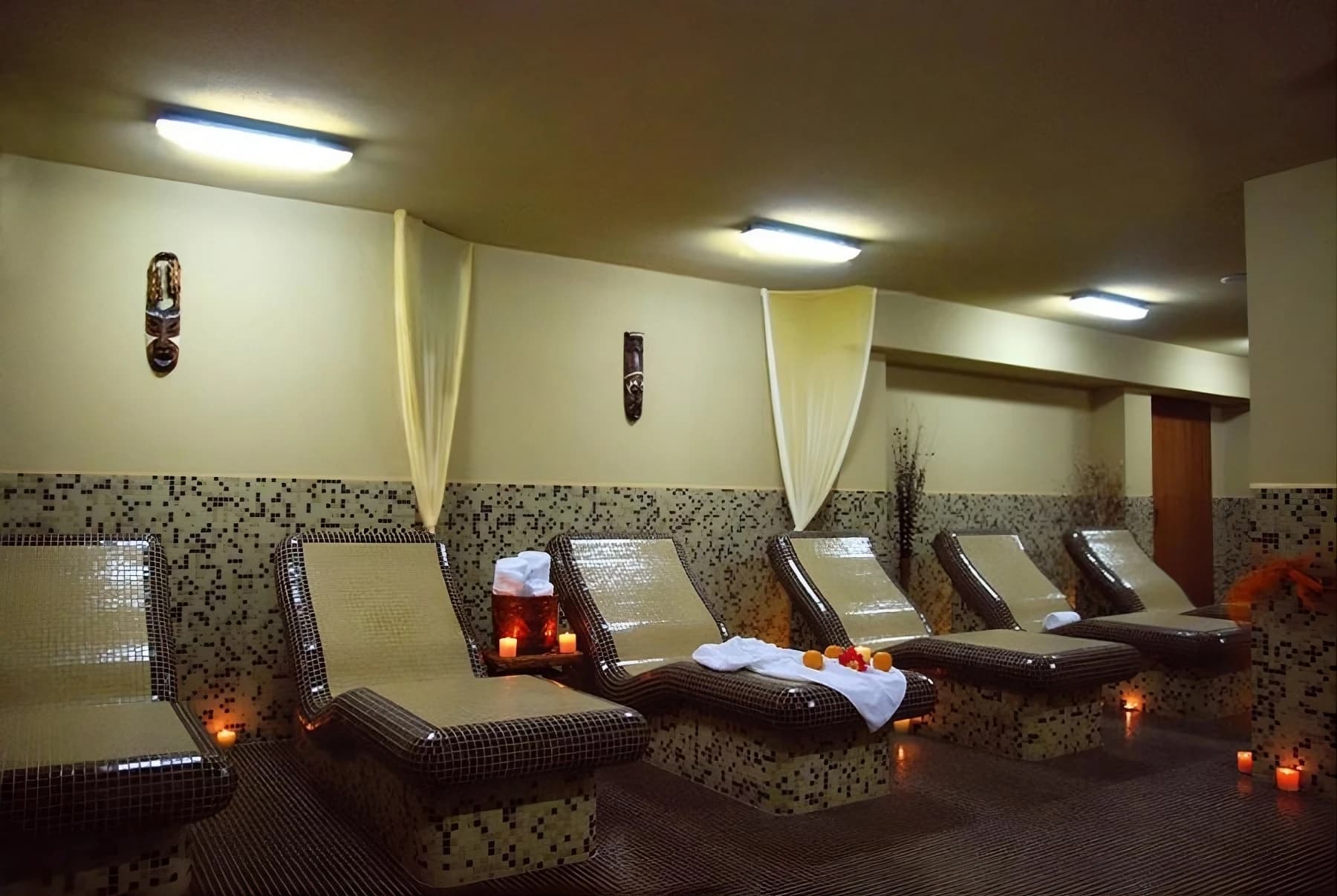 Релакс Шезлонги